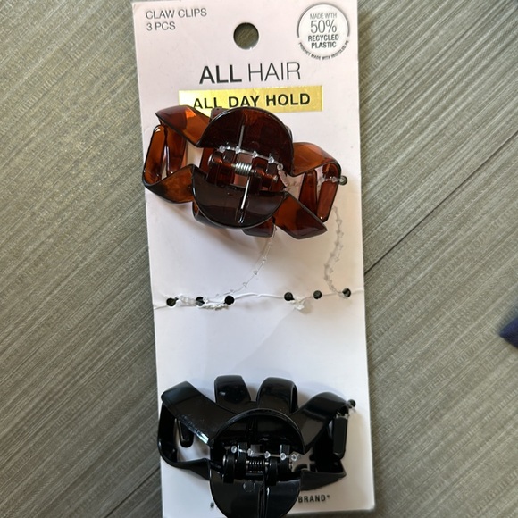 SCUNCI head wraps claw clips - Picture 4 of 4